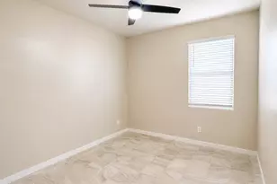 7836 West Riverside Avenue, Phoenix, AZ 85043 - Photo 8