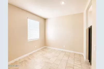 7836 W Riverside Avenue, Phoenix, AZ 85043 - Photo 6