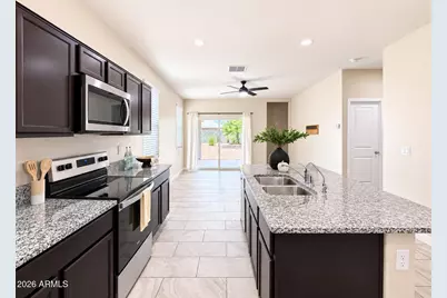 7836 W Riverside Avenue, Phoenix, AZ 85043 - Photo 2