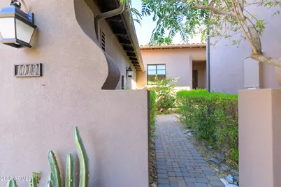 20704 N 90th Place #1012, Scottsdale, AZ 85255 - Photo 2