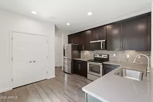 464 N Ranger Trail, Gilbert, AZ 85234 - Photo 14