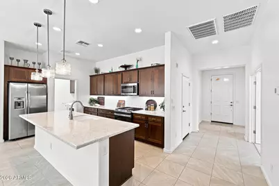 16907 W Holly Street, Goodyear, AZ 85395 - Photo 10