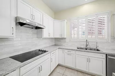 27435 N 89th Drive, Peoria, AZ 85383 - Photo 10