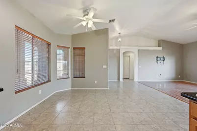 8390 W Coronado Drive, Arizona City, AZ 85123 - Photo 10