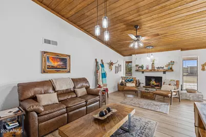 1011 E Maddock Road, Phoenix, AZ 85086 - Photo 14