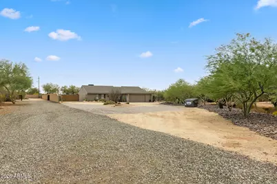 1011 E Maddock Road, Phoenix, AZ 85086 - Photo 8
