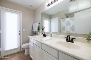 3226 W Alta Vista Rd, Phoenix, AZ 85041 - Photo 14