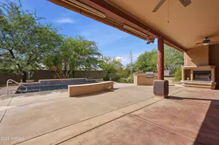 31 E Desert Hills Dr, Phoenix, AZ 85086 - Photo 30