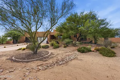 31 E Desert Hills Drive, Phoenix, AZ 85086 - Photo 40