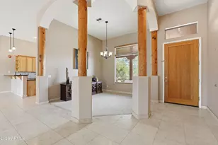 31 E Desert Hills Dr, Phoenix, AZ 85086 - Photo 4