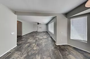 13019 W Monterey Way, Avondale, AZ 85392 - Photo 8