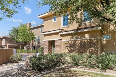 5550 N 16th Street #142, Phoenix, AZ 85016 - Photo 1