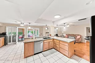 17426 N Calico Dr, Sun City, AZ 85373 - Photo 14