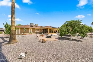 17426 N Calico Dr, Sun City, AZ 85373 - Photo 36