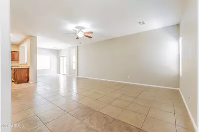 9921 W Chipman Road, Tolleson, AZ 85353 - Photo 10