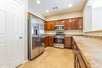 9921 W Chipman Road, Tolleson, AZ 85353 - Photo 8