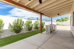 711 S Paustian Cir, Apache Junction, AZ 85120 - Photo 14