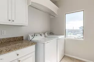 711 S Paustian Cir, Apache Junction, AZ 85120 - Photo 12