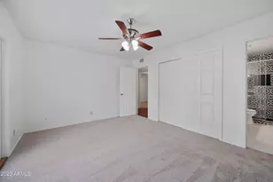 313 S Ocean Dr, Gilbert, AZ 85233 - Photo 16