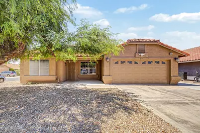 614 N Redrock Street, Gilbert, AZ 85234 - Photo 2
