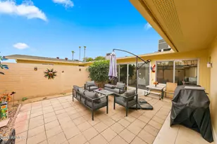 10822 W Santa Fe Dr, Sun City, AZ 85351 - Photo 24