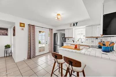 6625 N Majorca Way W, Phoenix, AZ 85014 - Photo 10