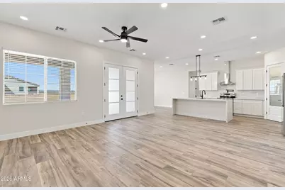 35382 W Estes Way, Arlington, AZ 85322 - Photo 10