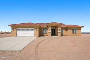 35416 W Estes Way, Arlington, AZ 85322 - Photo 1