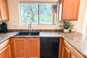 5600 N Laura Ln, Rimrock, AZ 86335 - Photo 8