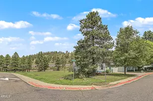 1251 S Mark Ln, Flagstaff, AZ 86001 - Photo 2