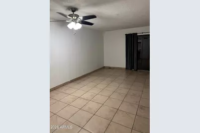 1545 E Sahuaro Drive #15, Phoenix, AZ 85020 - Photo 2