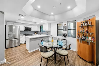 5104 N 32nd Street #236, Phoenix, AZ 85018 - Photo 4
