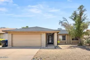 730 N Sycamore, Mesa, AZ 85201 - Photo 2