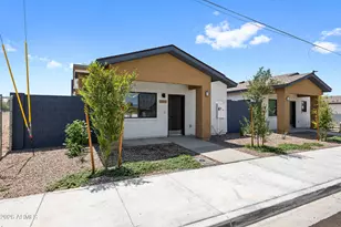 2329 E McArthur Dr, Tempe, AZ 85288 - Photo 2