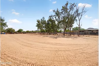 141 E Cloud Road, Phoenix, AZ 85086 - Photo 84