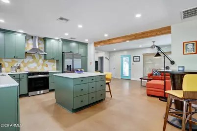 7010 N 11th Place, Phoenix, AZ 85020 - Photo 6