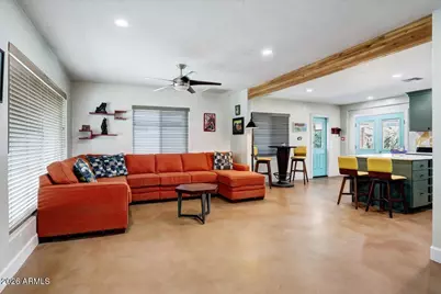 7010 N 11th Place, Phoenix, AZ 85020 - Photo 4