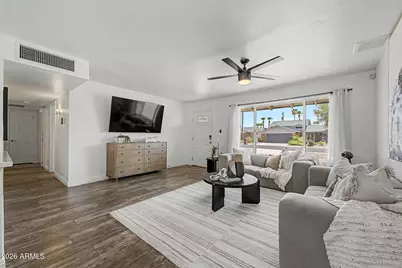 8638 E Valley View Road, Scottsdale, AZ 85250 - Photo 4