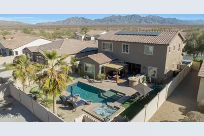17842 W Chuckwalla Canyon Road, Goodyear, AZ 85338 - Photo 2