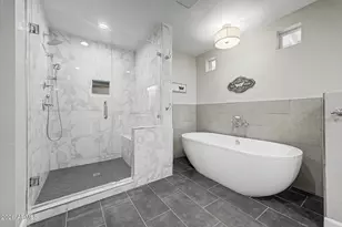 1011 W Palo Verde Dr, Phoenix, AZ 85013 - Photo 16