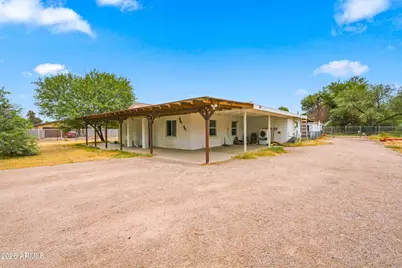 6306 W Vineyard Road, Laveen, AZ 85339 - Photo 2