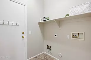 29629 N Blackfoot Daisy Dr, San Tan Valley, AZ 85143 - Photo 28