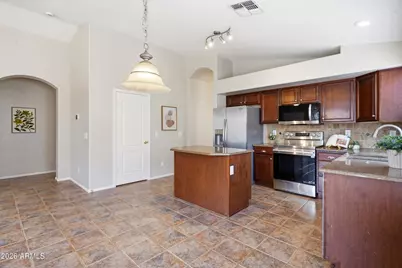 29629 N Blackfoot Daisy Drive, San Tan Valley, AZ 85143 - Photo 8
