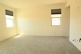 2413 W Sunland Ave, Phoenix, AZ 85041 - Photo 24