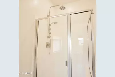 2413 W Sunland Avenue, Phoenix, AZ 85041 - Photo 36