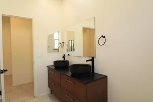 2413 W Sunland Ave, Phoenix, AZ 85041 - Photo 26