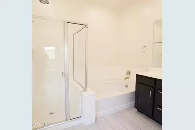 2413 W Sunland Avenue, Phoenix, AZ 85041 - Photo 38