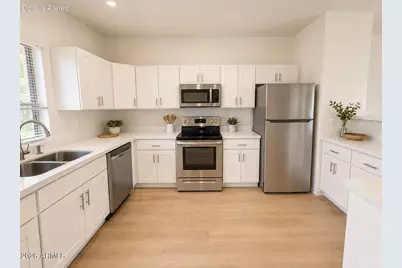 920 E Devonshire Avenue #2006, Phoenix, AZ 85014 - Photo 6