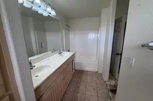 920 E Devonshire Ave, Phoenix, AZ 85014 - Photo 12