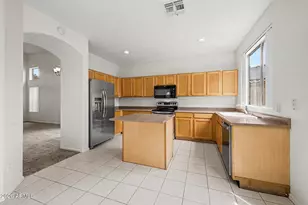 9359 W Deanna Dr, Peoria, AZ 85382 - Photo 20